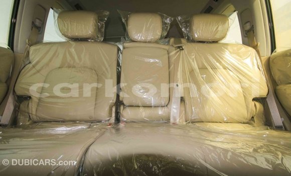 Acheter Import Voiture Nissan Patrol Noir à Import - Dubai, Grande Comore Acheter Import Voiture Nissan Patrol Noir à Import - Dubai, Grande Comore