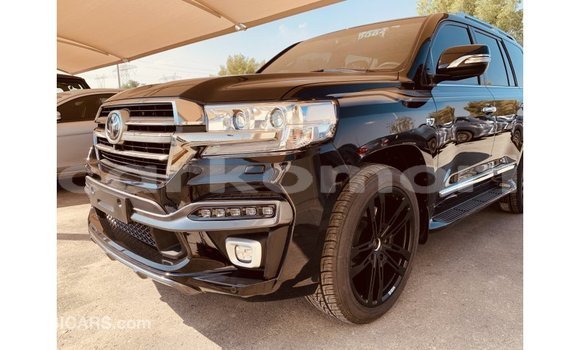 Buy Import Toyota Land Cruiser Black Car in Import - Dubai in Great Comore Buy Import Toyota Land Cruiser Black Car in Import - Dubai in Great Comore