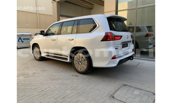 Buy Import Lexus LX White Car in Import - Dubai in Great Comore Buy Import Lexus LX White Car in Import - Dubai in Great Comore