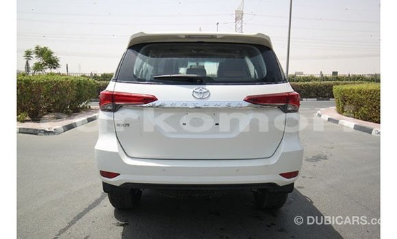 Buy Import Toyota Fortuner White Car in Import - Dubai in Great Comore Buy Import Toyota Fortuner White Car in Import - Dubai in Great Comore