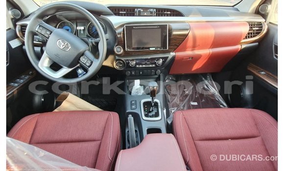 Buy Import Toyota Hilux White Car in Import - Dubai in Great Comore Buy Import Toyota Hilux White Car in Import - Dubai in Great Comore
