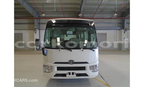 Buy Import Abarth 595 White Car in Import - Dubai in Great Comore Buy Import Abarth 595 White Car in Import - Dubai in Great Comore