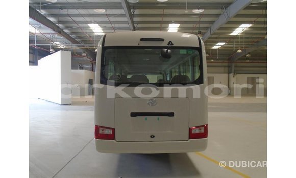 Buy Import Abarth 595 White Car in Import - Dubai in Great Comore Buy Import Abarth 595 White Car in Import - Dubai in Great Comore