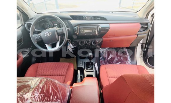 Buy Import Toyota Hilux White Car in Import - Dubai in Great Comore Buy Import Toyota Hilux White Car in Import - Dubai in Great Comore