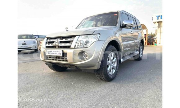Buy Import Mitsubishi Pajero Other Car in Import - Dubai in Great Comore Buy Import Mitsubishi Pajero Other Car in Import - Dubai in Great Comore