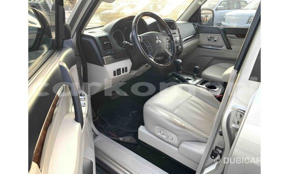 Buy Import Mitsubishi Pajero Other Car in Import - Dubai in Great Comore Buy Import Mitsubishi Pajero Other Car in Import - Dubai in Great Comore