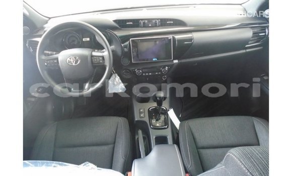 Buy Import Toyota Hilux White Car in Import - Dubai in Great Comore Buy Import Toyota Hilux White Car in Import - Dubai in Great Comore