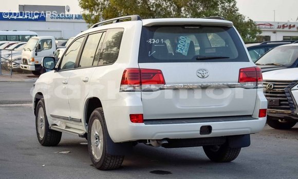 Buy Import Toyota Land Cruiser Other Car in Import - Dubai in Great Comore Buy Import Toyota Land Cruiser Other Car in Import - Dubai in Great Comore