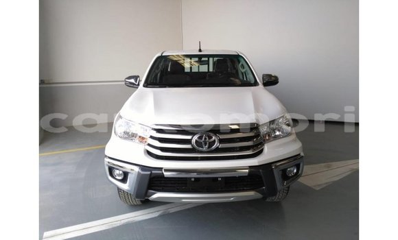 Buy Import Toyota Hilux White Car in Import - Dubai in Great Comore Buy Import Toyota Hilux White Car in Import - Dubai in Great Comore