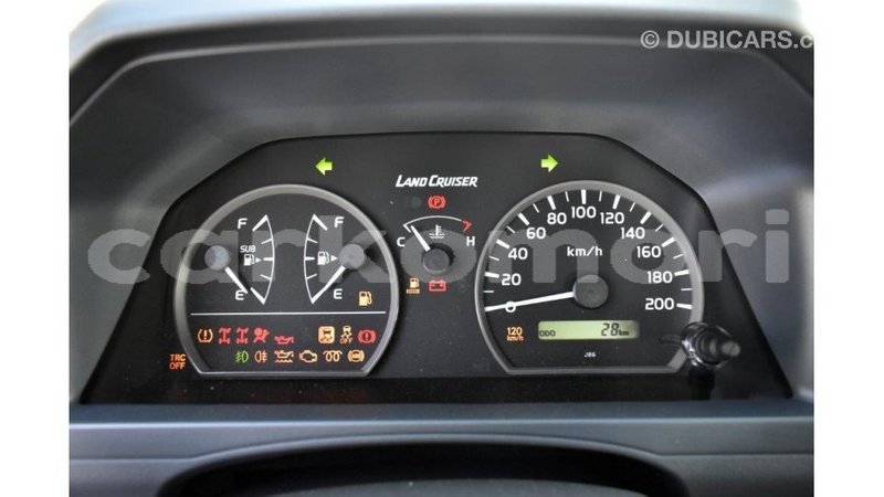 Big with watermark toyota land cruiser grande comore import dubai 1670