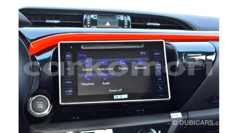 Big with watermark toyota hilux grande comore import dubai 1671