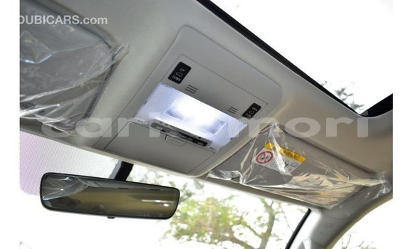 Acheter Import Voiture Toyota Land Cruiser Noir à Import - Dubai, Grande Comore Acheter Import Voiture Toyota Land Cruiser Noir à Import - Dubai, Grande Comore