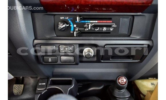 Acheter Import Voiture Toyota Land Cruiser Autre à Import - Dubai, Grande Comore Acheter Import Voiture Toyota Land Cruiser Autre à Import - Dubai, Grande Comore