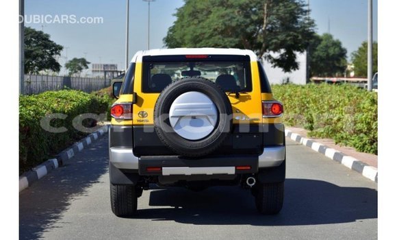 Acheter Import Voiture Toyota FJ Cruiser Autre à Import - Dubai, Grande Comore Acheter Import Voiture Toyota FJ Cruiser Autre à Import - Dubai, Grande Comore