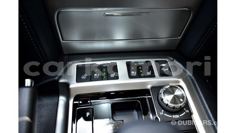 Big with watermark toyota land cruiser grande comore import dubai 1677