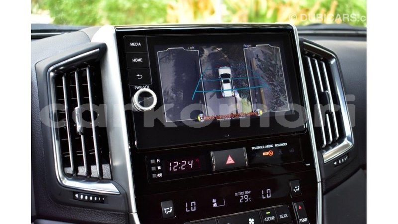 Big with watermark toyota land cruiser grande comore import dubai 1677