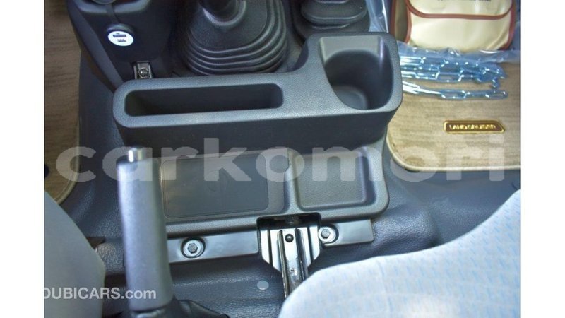 Big with watermark toyota land cruiser grande comore import dubai 1678