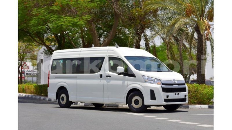 Big with watermark toyota hiace grande comore import dubai 1687