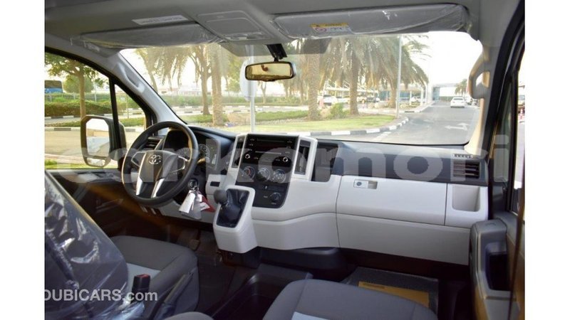 Big with watermark toyota hiace grande comore import dubai 1687