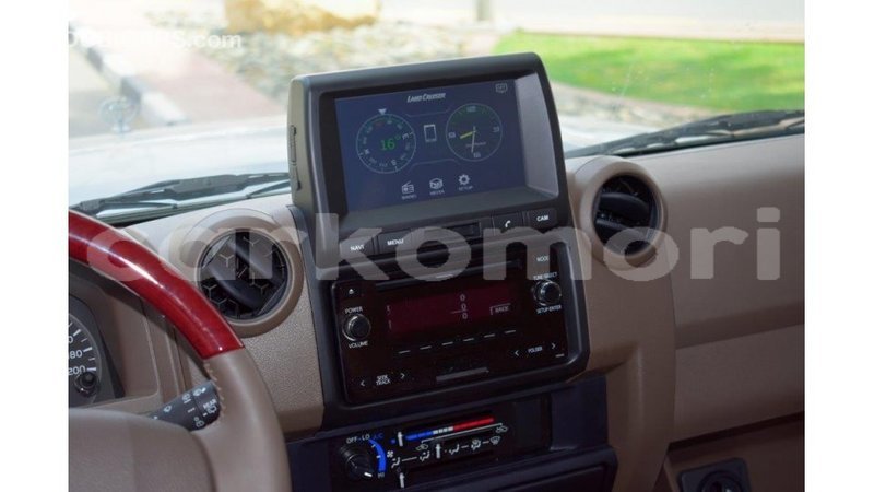 Big with watermark toyota land cruiser grande comore import dubai 1688