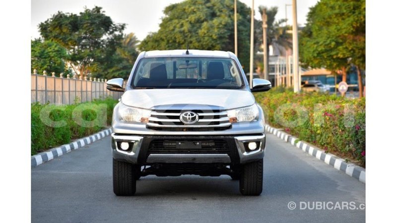 Big with watermark toyota hilux grande comore import dubai 1689