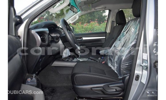 Acheter Import Voiture Toyota Hilux Autre à Import - Dubai, Grande Comore Acheter Import Voiture Toyota Hilux Autre à Import - Dubai, Grande Comore