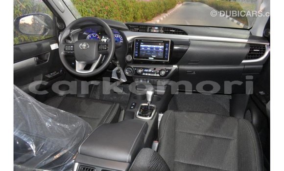 Acheter Import Voiture Toyota Hilux Autre à Import - Dubai, Grande Comore Acheter Import Voiture Toyota Hilux Autre à Import - Dubai, Grande Comore
