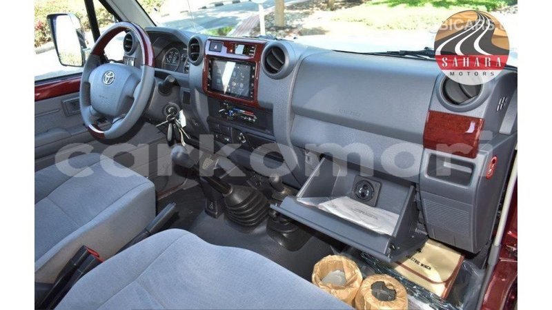 Big with watermark toyota land cruiser grande comore import dubai 1693