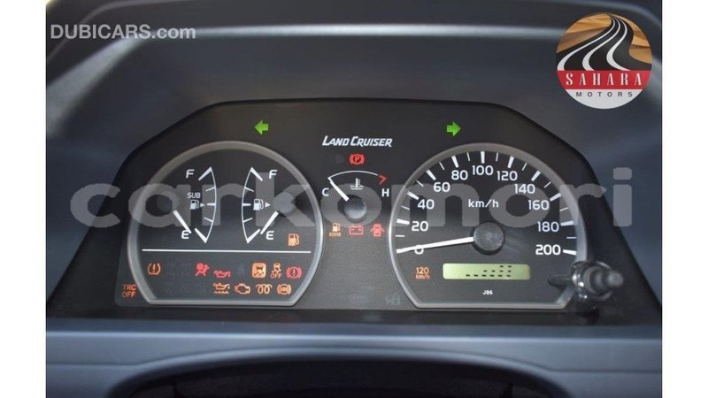 Big with watermark toyota land cruiser grande comore import dubai 1693