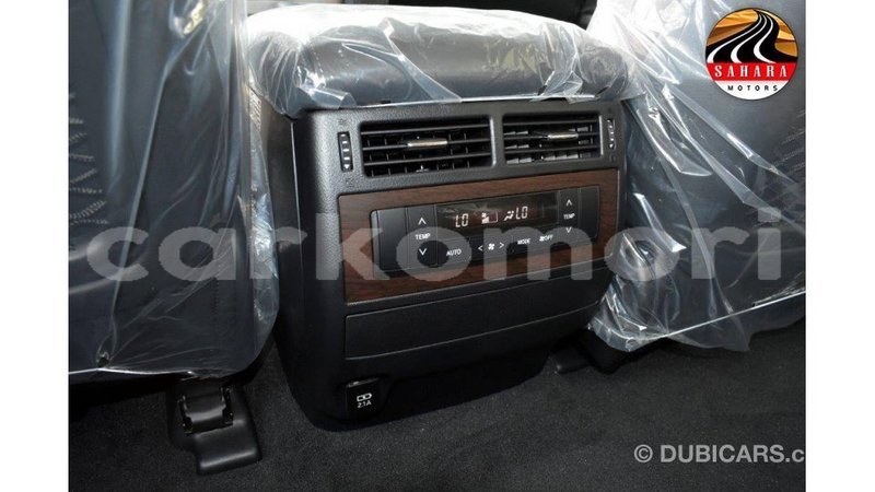 Big with watermark toyota land cruiser grande comore import dubai 1694