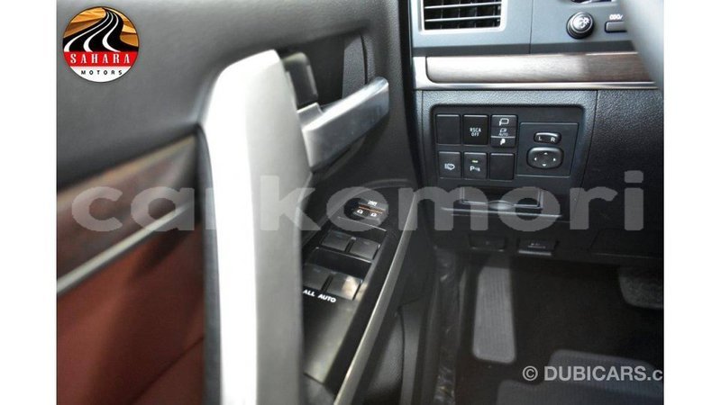 Big with watermark toyota land cruiser grande comore import dubai 1694