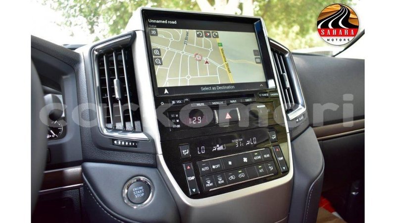 Big with watermark toyota land cruiser grande comore import dubai 1694