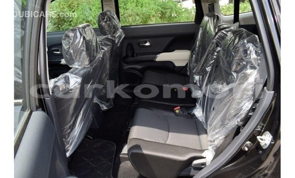 Acheter Import Voiture Toyota Rush Noir à Import - Dubai, Grande Comore Acheter Import Voiture Toyota Rush Noir à Import - Dubai, Grande Comore