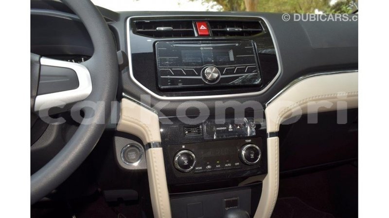 Big with watermark toyota rush grande comore import dubai 1695