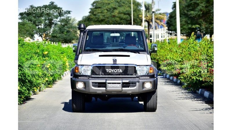 Big with watermark toyota land cruiser grande comore import dubai 1697