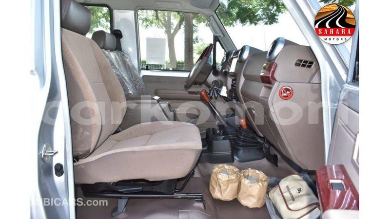 Big with watermark toyota land cruiser grande comore import dubai 1698