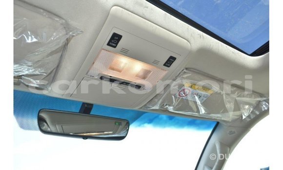 Acheter Import Voiture Toyota Land Cruiser Noir à Import - Dubai, Grande Comore Acheter Import Voiture Toyota Land Cruiser Noir à Import - Dubai, Grande Comore