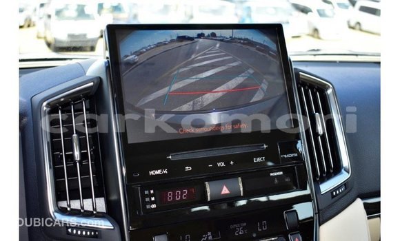 Acheter Import Voiture Toyota Land Cruiser Noir à Import - Dubai, Grande Comore Acheter Import Voiture Toyota Land Cruiser Noir à Import - Dubai, Grande Comore