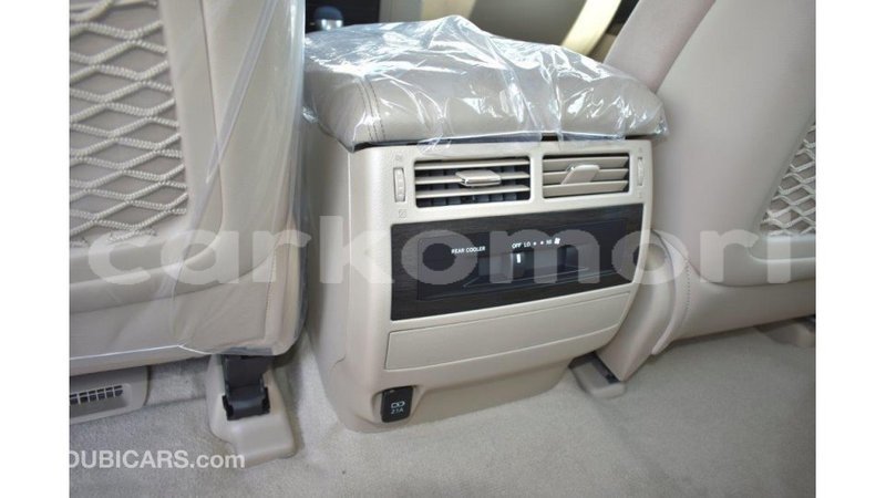 Big with watermark toyota land cruiser grande comore import dubai 1700