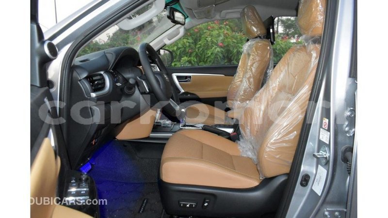 Big with watermark toyota fortuner grande comore import dubai 1701