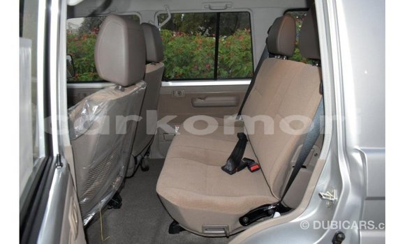 Acheter Import Voiture Toyota Land Cruiser Autre à Import - Dubai, Grande Comore Acheter Import Voiture Toyota Land Cruiser Autre à Import - Dubai, Grande Comore