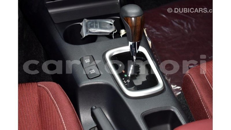 Big with watermark toyota hilux grande comore import dubai 1705