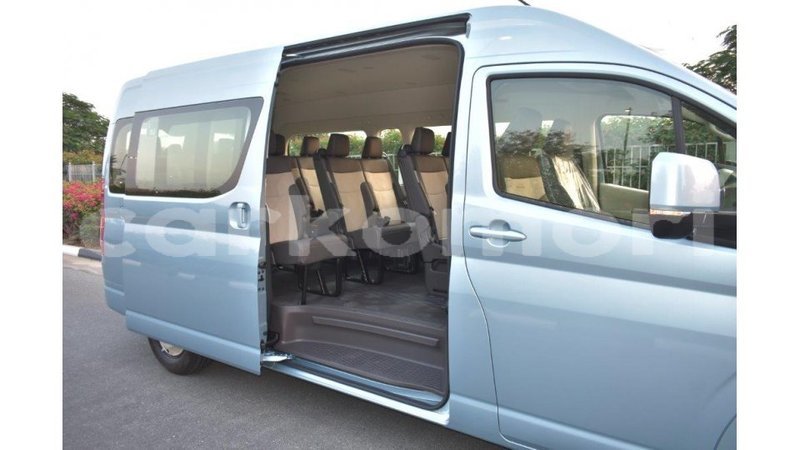 Big with watermark toyota hiace grande comore import dubai 1706