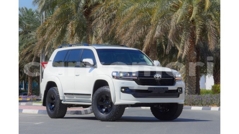 Big with watermark toyota land cruiser grande comore import dubai 1707
