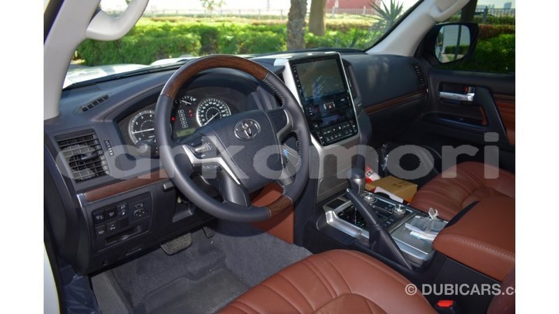 Big with watermark toyota land cruiser grande comore import dubai 1707
