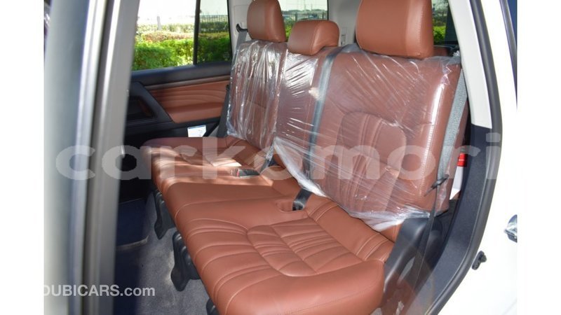 Big with watermark toyota land cruiser grande comore import dubai 1707