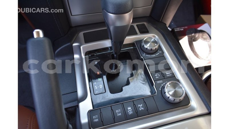 Big with watermark toyota land cruiser grande comore import dubai 1707