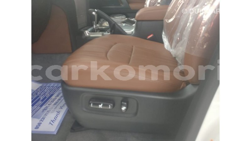 Big with watermark toyota land cruiser grande comore import dubai 1707
