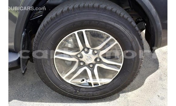 Acheter Import Voiture Toyota Fortuner Autre à Import - Dubai, Grande Comore Acheter Import Voiture Toyota Fortuner Autre à Import - Dubai, Grande Comore