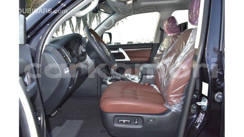 Big with watermark toyota land cruiser grande comore import dubai 1712